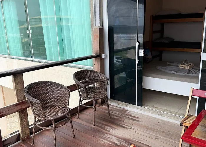 Suite 29 ou 30 com vista incrível para o mar, ar condicionado, frigobar, banheiro, 5 metros da praia